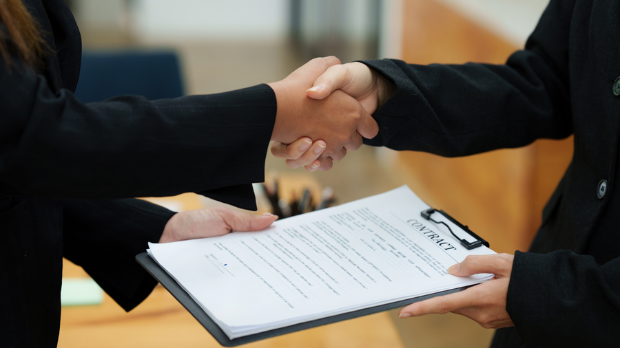 Contratos Comerciais: como evitar cláusulas abusivas e proteger seus interesses